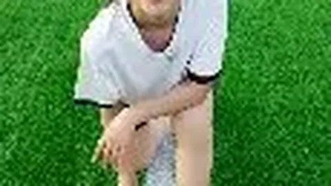 巴萨阵中什琴斯尼17战不败，9场零封创神奇纪录